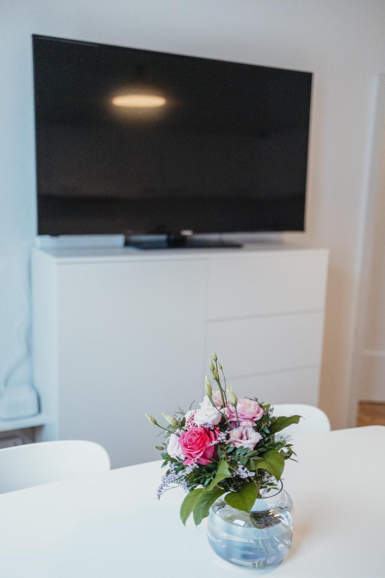 Wohlfuehloase In Kirchditmold - Netflix Und Gute Anbindung An Innenstadt Und Weltkulturerbe Bergpark Wilhelmshoehe カッセル エクステリア 写真